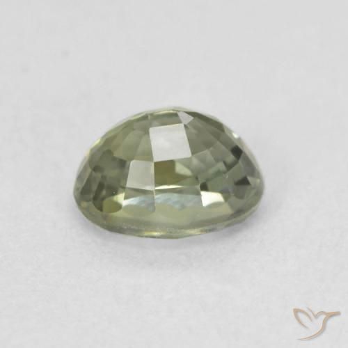Saphir Vert sauge naturelle ovale, 0.64 ct, VVS