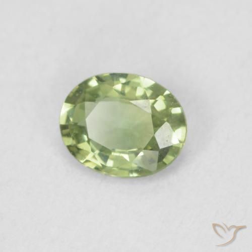 Saphir Vert vif et léger naturelle ovale, 0.33 ct, VVS