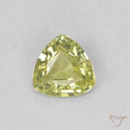 0.37ct Naturel Olive verte Saphir, Trillion, VVS