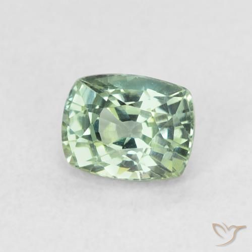 Saphir Vert terreux naturelle Coussin, 0.68 ct, VVS-VS