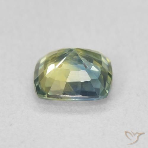 Saphir Bleu vert moyen naturelle Coussin, 0.72 ct, VVS