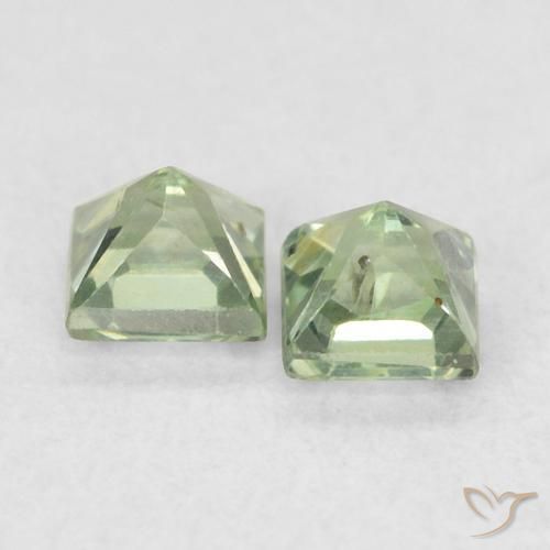 Shop natural 0.47ct Vert moyen Saphir gems, Carré, from Tanzanie at GemSelect. In stock, global shipping!