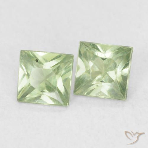 Shop natural 0.36ct Vert sauge très clair Saphir gems, Carré, from Tanzanie at GemSelect. In stock, global shipping!