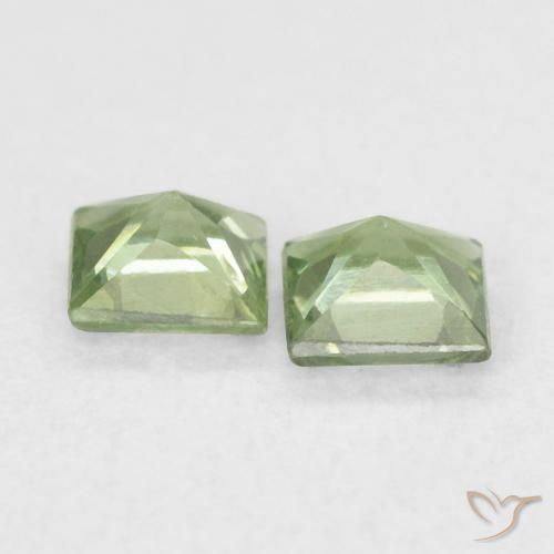 Shop natural 0.35ct Forêt verte Saphir gems, Carré, from Tanzanie at GemSelect. In stock, global shipping!