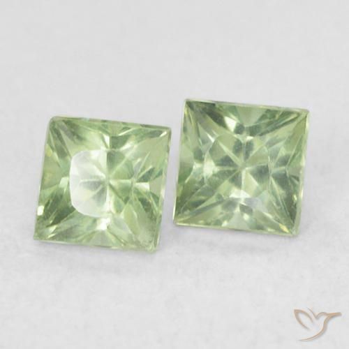 Shop natural 0.43ct Vert moyen Saphir gems, Carré, from Tanzanie at GemSelect. In stock, global shipping!