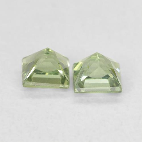 Shop natural 0.43ct Vert clair Saphir gems, Carré, from Tanzanie at GemSelect. In stock, global shipping!