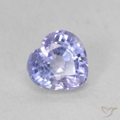 Saphir Bleu clair naturelle Cœur, 0.63 ct, VVS-VS