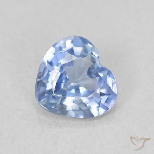 Saphir Bleu clair naturelle Cœur, 0.39 ct, VS
