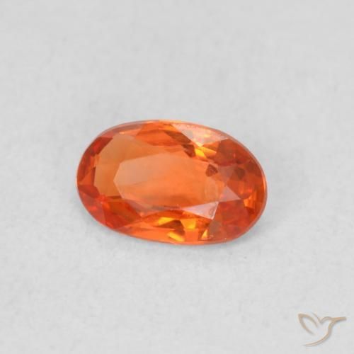 Saphir Orange feu naturelle ovale, 0.48 ct, VVS-VS