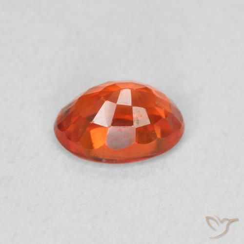 Saphir Orange feu naturelle ovale, 0.63 ct, VS