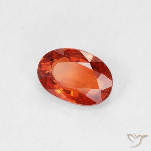Saphir Rouge intense naturelle ovale, 0.59 ct, VS