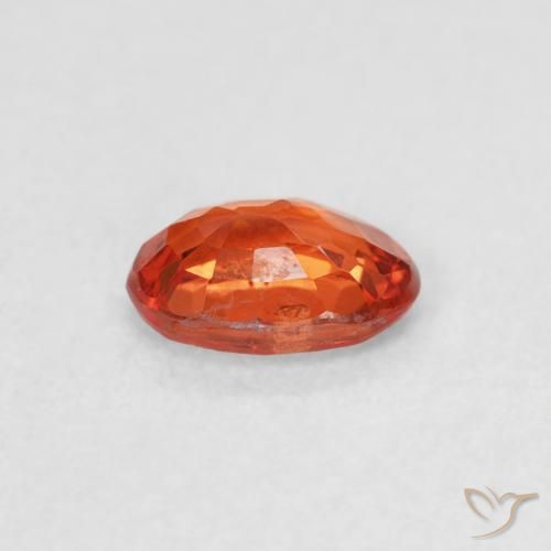Saphir Orange feu naturelle ovale, 0.63 ct, VS