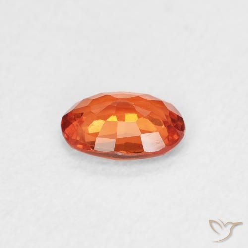 Saphir Orange chaud naturelle ovale, 0.50 ct, VS