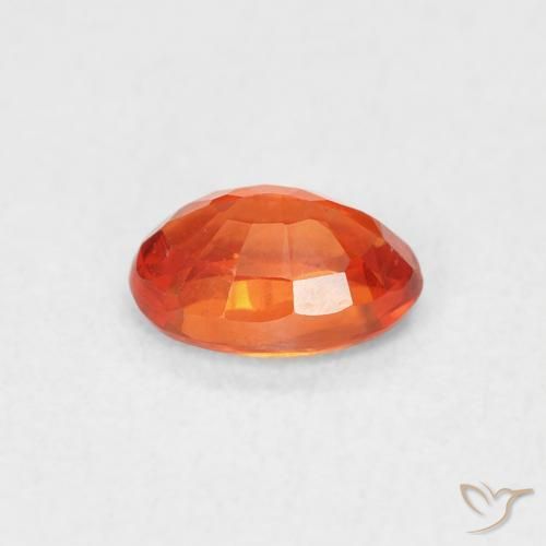 Saphir Ambre orange naturelle ovale, 0.68 ct, VVS-VS