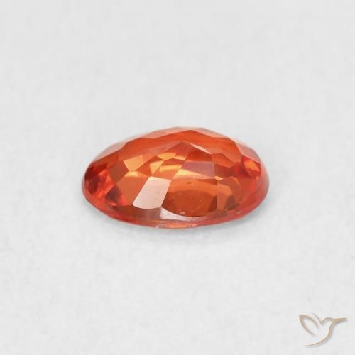 Saphir Orange rougeâtre naturelle ovale, 0.53 ct, VS