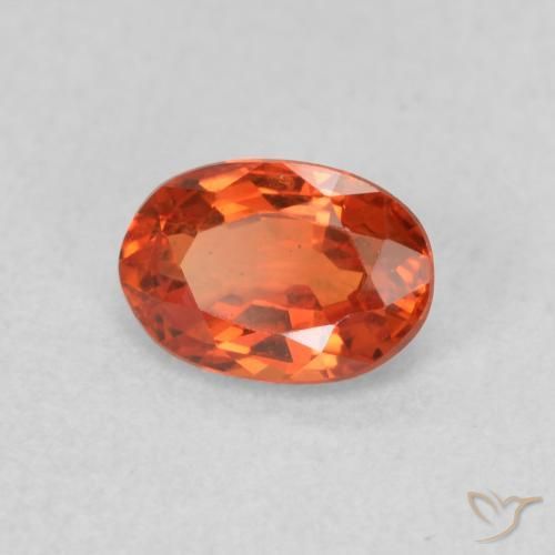 Saphir Orange chaud naturelle ovale, 0.73 ct, VS