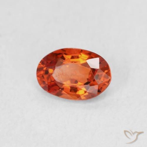 Saphir Orange rougeâtre naturelle ovale, 0.58 ct, VVS