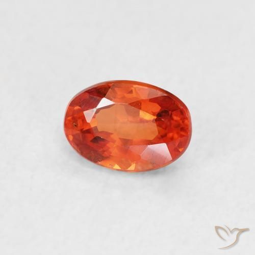 Saphir Orange vif naturelle ovale, 0.73 ct, VVS-VS