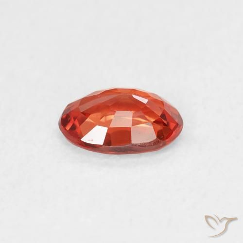 Saphir Orange moyen naturelle ovale, 0.51 ct, VVS-VS