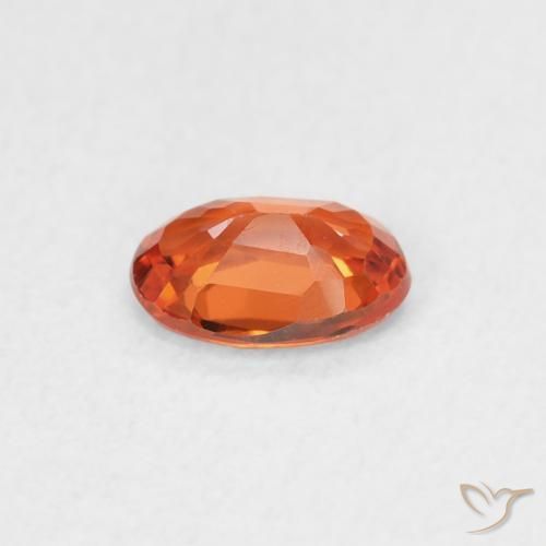 Saphir Ambre orange naturelle ovale, 0.52 ct, VVS-VS