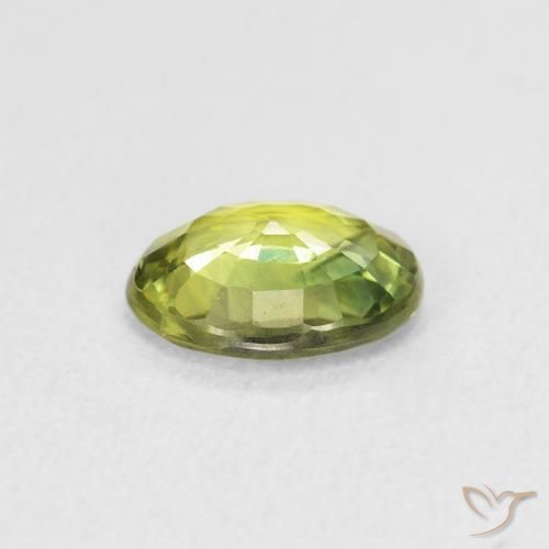 Saphir Vert forêt léger naturelle ovale, 1.51 ct, VVS-VS