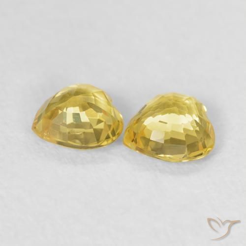 Shop natural 0.82ct Jaune Saphir gems, Cœur, from Mozambique at GemSelect. In stock, global shipping!
