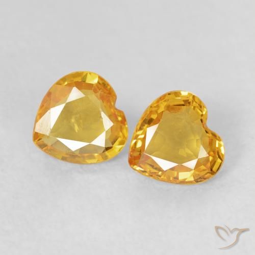 Shop natural 0.72ct Orange Doré Saphir gems, Cœur, from Mozambique at GemSelect. In stock, global shipping!