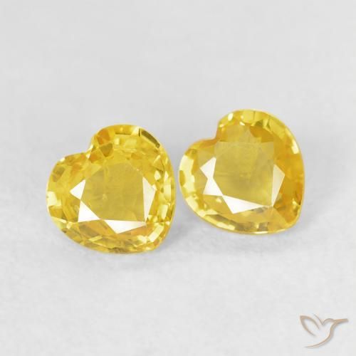 Shop natural 0.73ct Jaune Saphir gems, Cœur, from Mozambique at GemSelect. In stock, global shipping!
