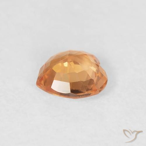 Saphir Orange vif naturelle Cœur, 0.39 ct, VVS-VS