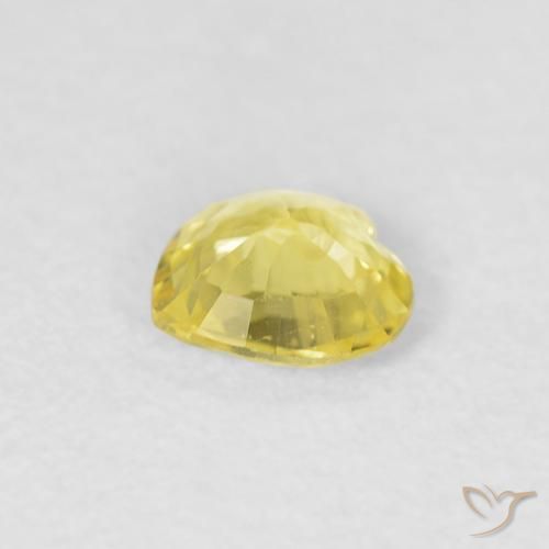Saphir Jaune clair naturelle Cœur, 0.34 ct, VVS-VS