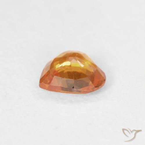 Saphir Abricot orange naturelle Cœur, 0.36 ct, VS