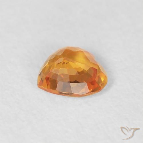 Saphir Orange vif naturelle Cœur, 0.40 ct, VVS
