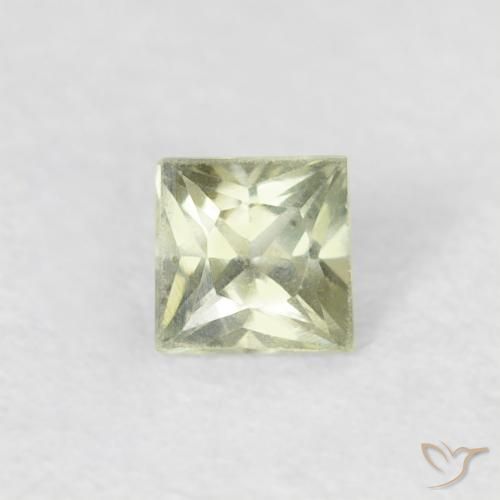 0.20ct Naturel Vert chaud Saphir, Carré, VS
