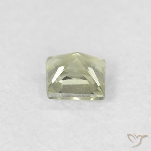 Saphir Vert chaud naturelle Carré, 0.20 ct, VS