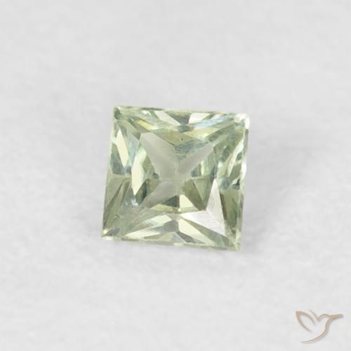 Saphir Vert forêt léger naturelle Carré, 0.20 ct, VS