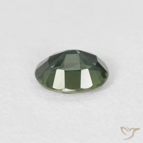Saphir Vert forêt pâle naturelle ovale, 0.38 ct, VS