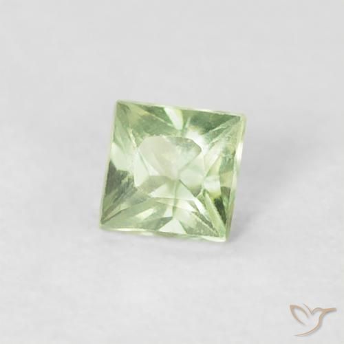 Saphir Vert très clair naturelle Carré, 0.20 ct, VS