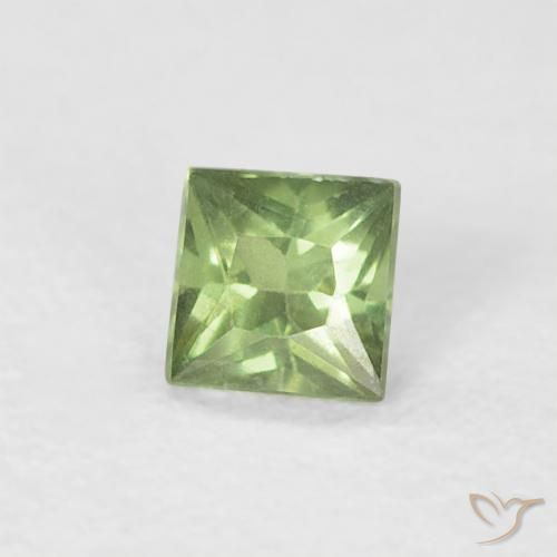 Saphir Vert chaud naturelle Carré, 0.20 ct, VS