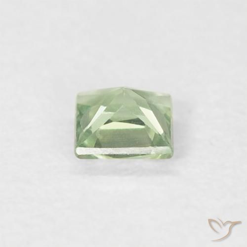 Saphir Vert sauge très clair naturelle Carré, 0.18 ct, VS