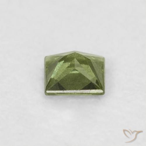 Saphir Vert moyen naturelle Carré, 0.16 ct, VS