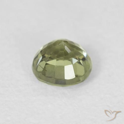 Saphir Vert moyen naturelle Tour, 0.57 ct, VVS-VS