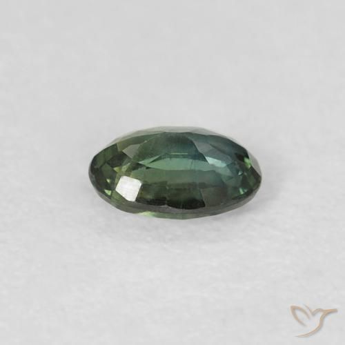 Saphir Vert grisâtre naturelle ovale, 0.35 ct, VVS-VS