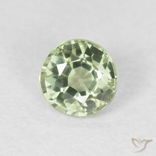Saphir Vert très clair naturelle Tour, 0.61 ct, VVS-VS