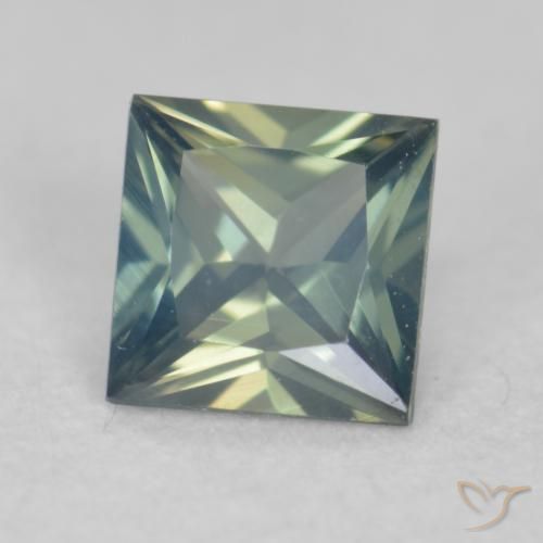 Saphir Bleu vert moyen naturelle Carré, 0.27 ct, VVS