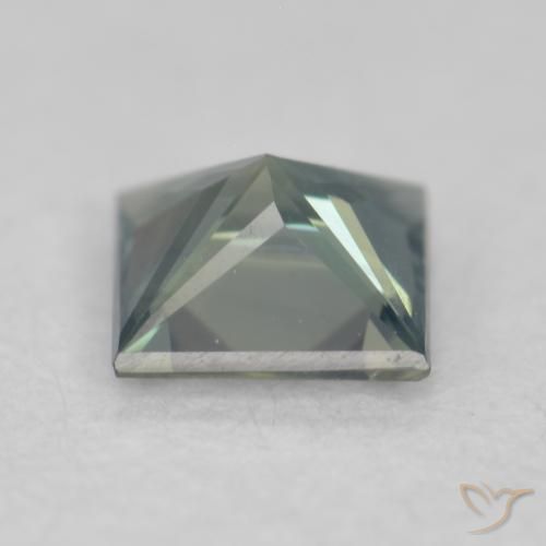 Saphir Bleu vert moyen naturelle Carré, 0.27 ct, VVS