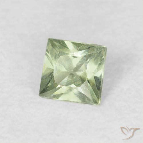 Saphir Vert très clair naturelle Carré, 0.18 ct, VVS-VS