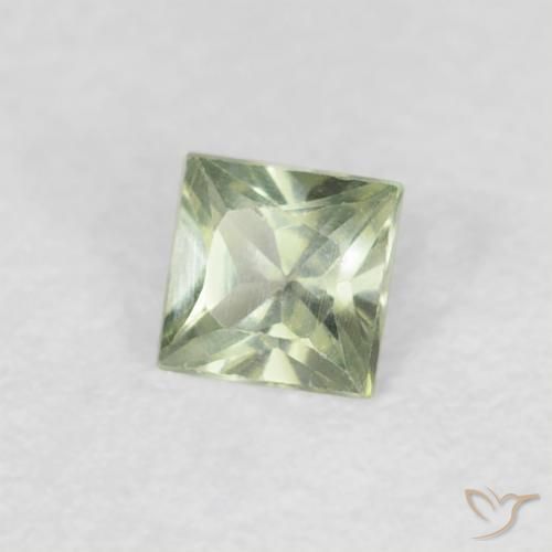 Saphir Vert clair naturelle Carré, 0.18 ct, VVS-VS