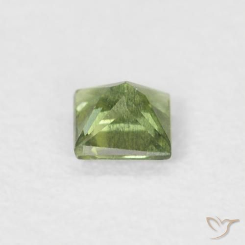 Saphir Vert moyen naturelle Carré, 0.20 ct, VS