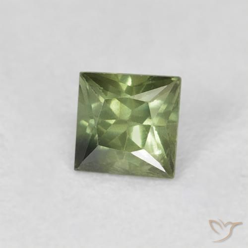 Saphir Vert moyen naturelle Carré, 0.31 ct, VS