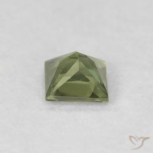 Saphir Vert moyen naturelle Carré, 0.31 ct, VS